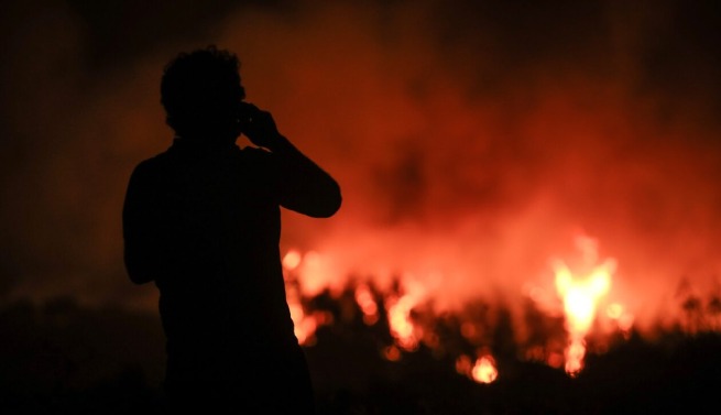 Ασπρόπυργος: Συνελήφθησαν 7 άτομα για απόπειρα κλοπής μετά από πυρκαγιά σε εταιρία