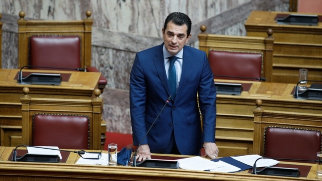υπόθεση των Τεμπών εξαπέλυσε ο υπουργός Ανάπτυξης Κώστας Σκρέκας