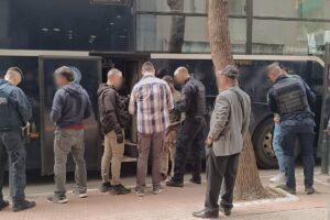 Δεκάδες συλλήψεις σε αστυνομική επιχείρηση της ΕΛΑΣ στην Κυψέλη