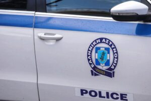 Εξαρθρώθηκαν 6 πολυμελείς συμμορίες σε ειδική επιχειρησιακή δράση στο κέντρο της Αθήνας