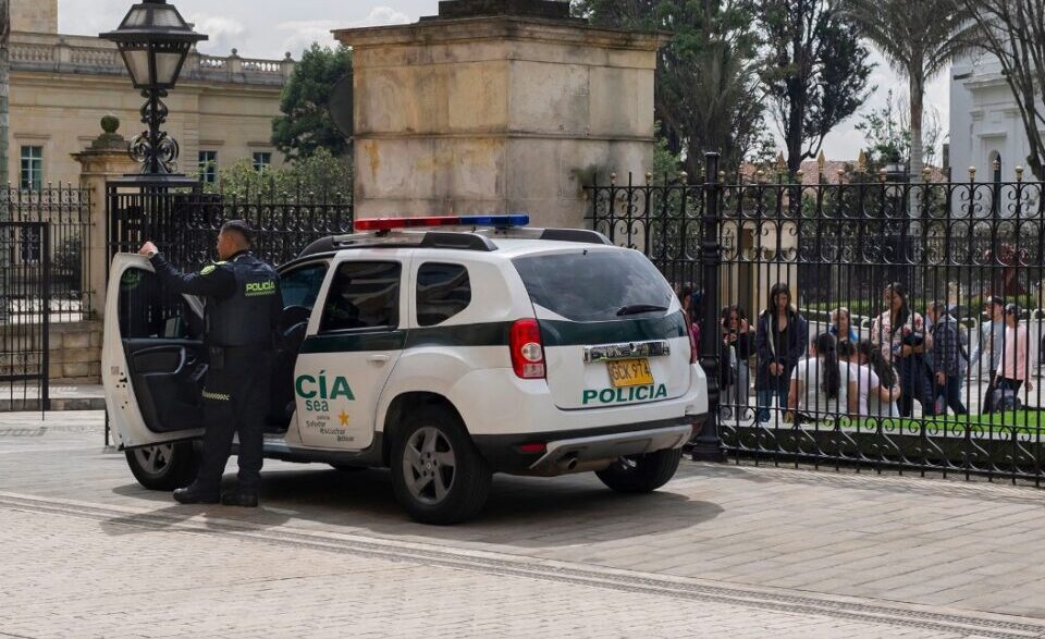 Κολομβία: Δημοσιογράφος δολοφονήθηκε σε εμπορικό κατάστημα μπροστά σε μάρτυρες