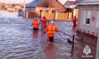 Χιλιάδες άνθρωποι κινδυνεύουν από τις πλημμύρες στη Νότια Ρωσία