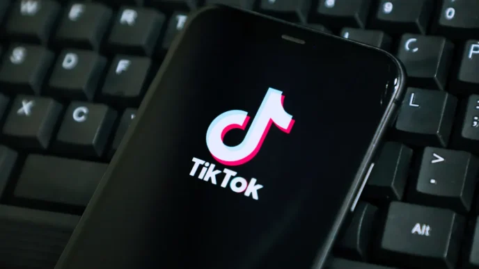 «Έτοιμο για πόλεμο» το TikTok για να μην απαγορευτεί στην Αμερική