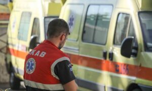 Τραγωδία: Μια νεκρή και ένας τραυματίας από παράσυρση με μηχανή στη Βούλα