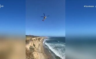 Βόρεια Καρολίνα: Πώς σώθηκε kite surfer που εγκλωβίστηκε σε ερημική παραλία