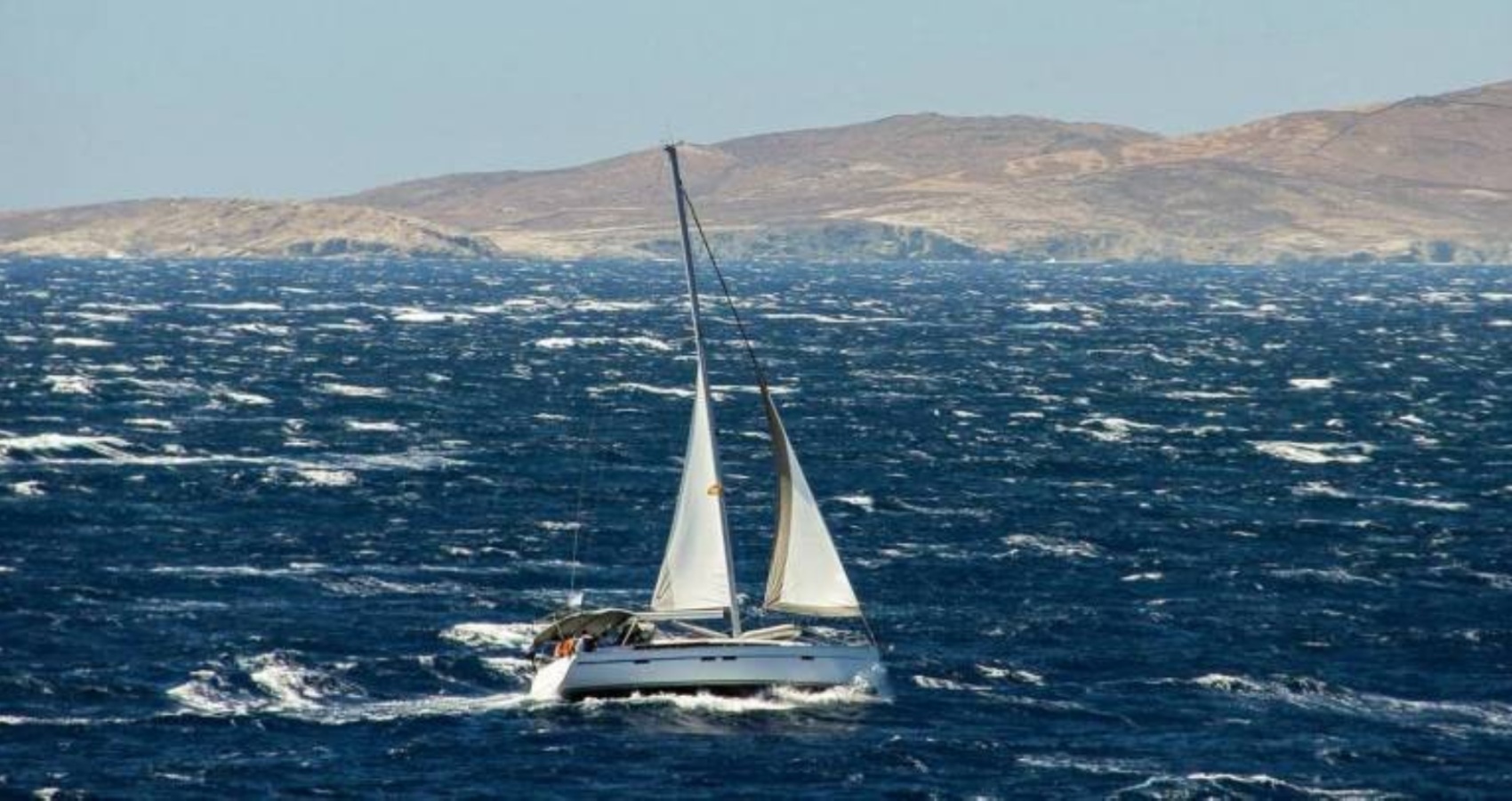 Καιρός σήμερα: Υψηλές θερμοκρασίες και ισχυροί άνεμοι