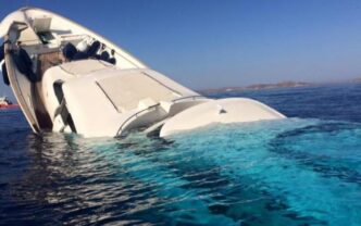 Κύθηρα: Βυθίστηκε σκάφος μετά από πρόσκρουση σε βράχια