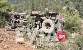 Εύβοια: Σοβαρό ατύχημα με τραυματισμό πυροσβέστη στο Αφράτι