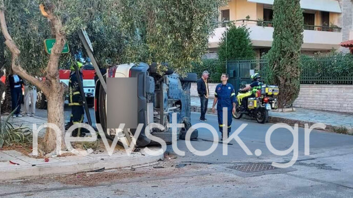 Σοκαριστικό τροχαίο στην Βούλα