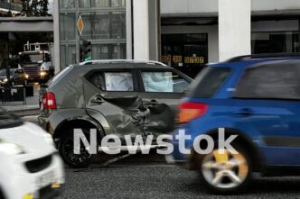 Σοβαρό τροχαίο στη Λεωφόρο Ποσειδώνος: Τραυματισμός μοτοσικλετιστή και κυκλοφοριακό χάος (Βίντεο)