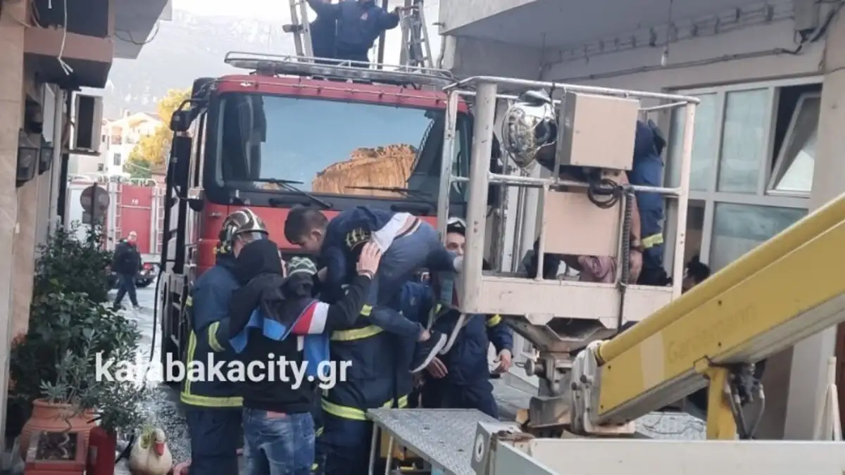 Μεγάλη φωτιά σε ξενοδοχείο της Καλαμπάκας - Ένας νεκρός - newstok.gr