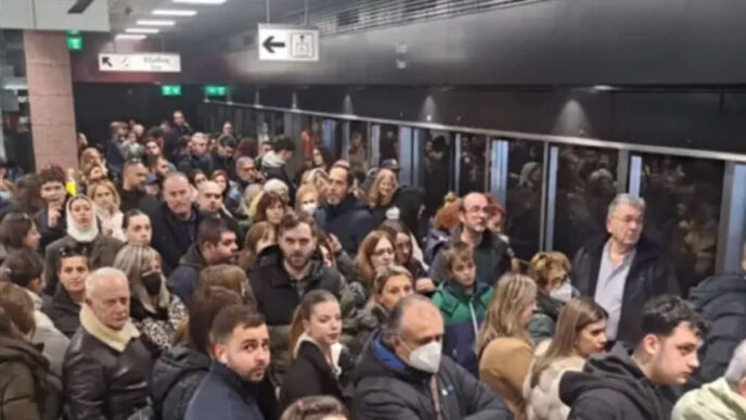 Ακινητοποιήθηκε ξανά συρμός στο Μετρό Θεσσαλονίκης