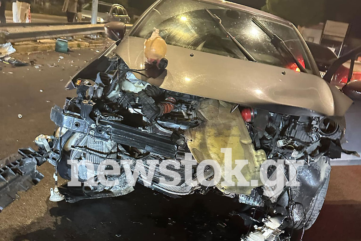 Τροχαίο στη διασταύρωση Μαραθώνος και Αρίωνος – Σφοδρή σύγκρουση των οχημάτων (Βίντεο)