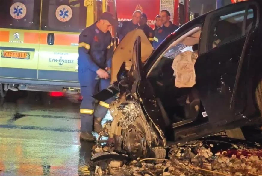 Σοκαριστικό τροχαίο με τραυματισμούς στη Λεωφόρο Βουλιαγμένης