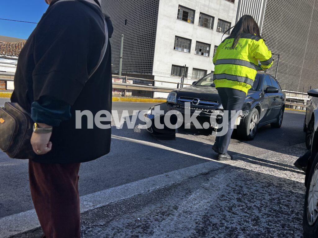 Τροχαίο με τραυματισμό Αλιπέδου Πειραιάς