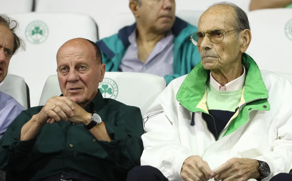 Αντώνης  Αντωνιάδης για τον χαμό του Μίμη Δομάζου: «Αβάσταχτη απώλεια – Αντίο μοναδικέ φίλε»