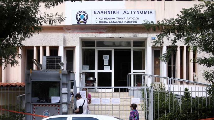 Επεισοδιακή καταγγελία για ενδοοικογενειακή βία στο Α.Τ. Πατησίων