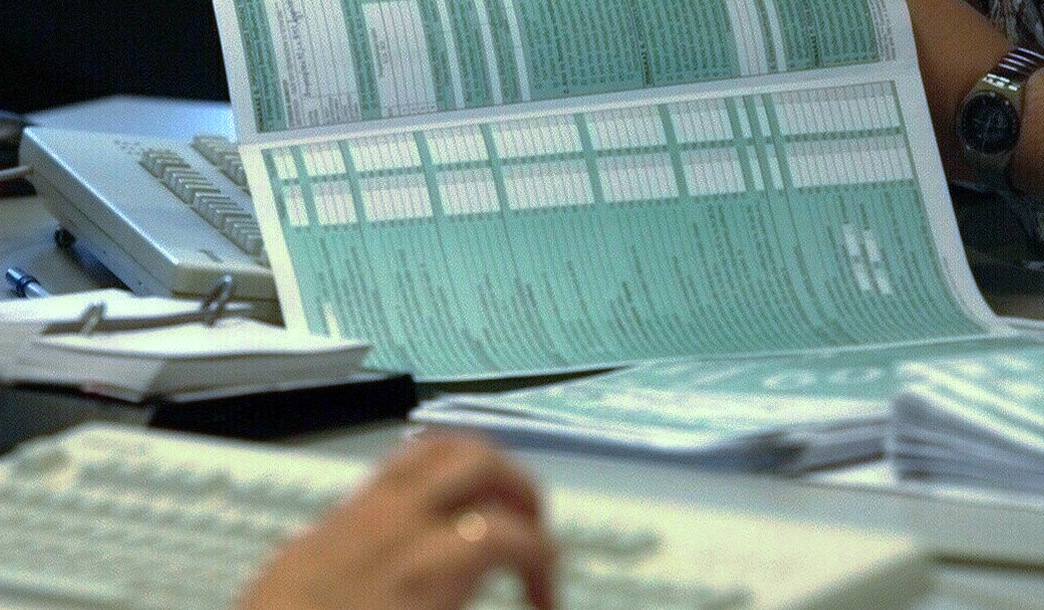 Καθυστέρηση έως 12 ημέρες στην αυτόματη υποβολή φορολογικών δηλώσεων από την ΑΑΔΕ - newstok.gr