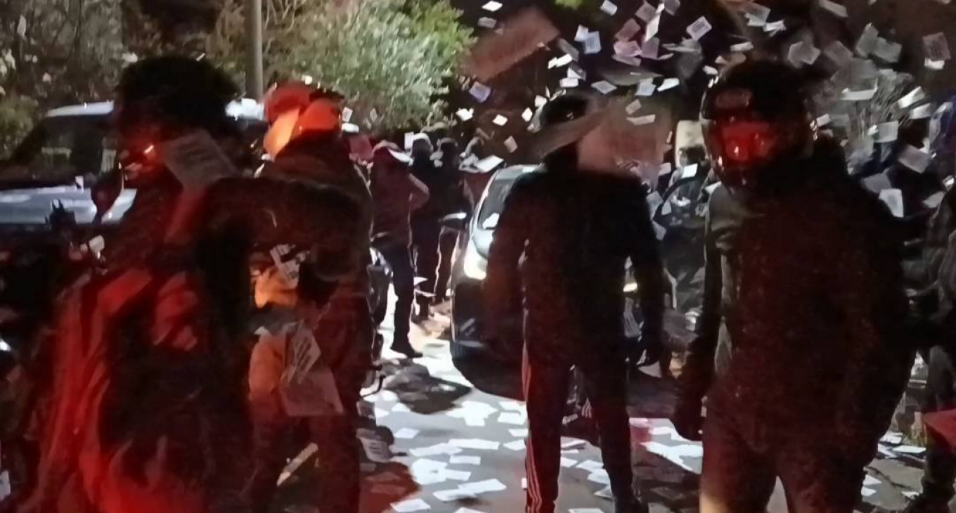 Επίθεση του Ρουβίκωνα στο σπίτι του Τασούλα – Αντιδράσεις από κυβέρνηση και αντιπολίτευση