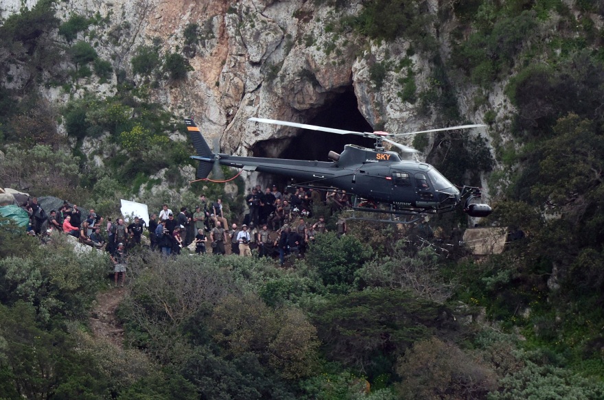 Ματ Ντέιμον: Νέες φωτογραφίες από τα γυρίσματα της ταινίας «Οδυσσέα» στην Πύλο