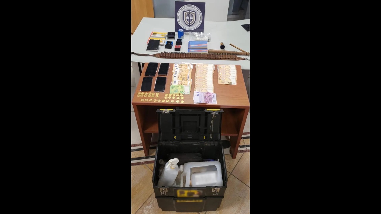 Σκάνδαλο στην Ιατροδικαστική: Φυλάκιζαν σορούς επί πληρωμή