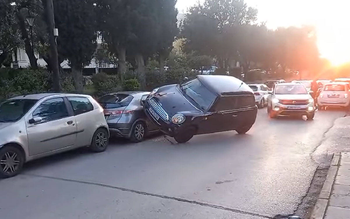 Τροχαίο με… ανατροπή στην Κηφισιά