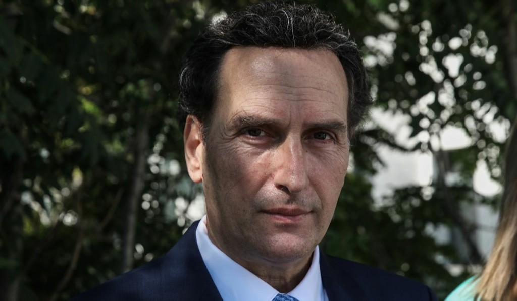Μιχάλης Δημητρακόπουλος