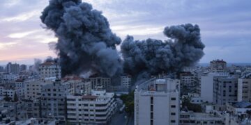Διπλό Ισραηλινό πλήγμα σε σχολείο στη Γάζα
