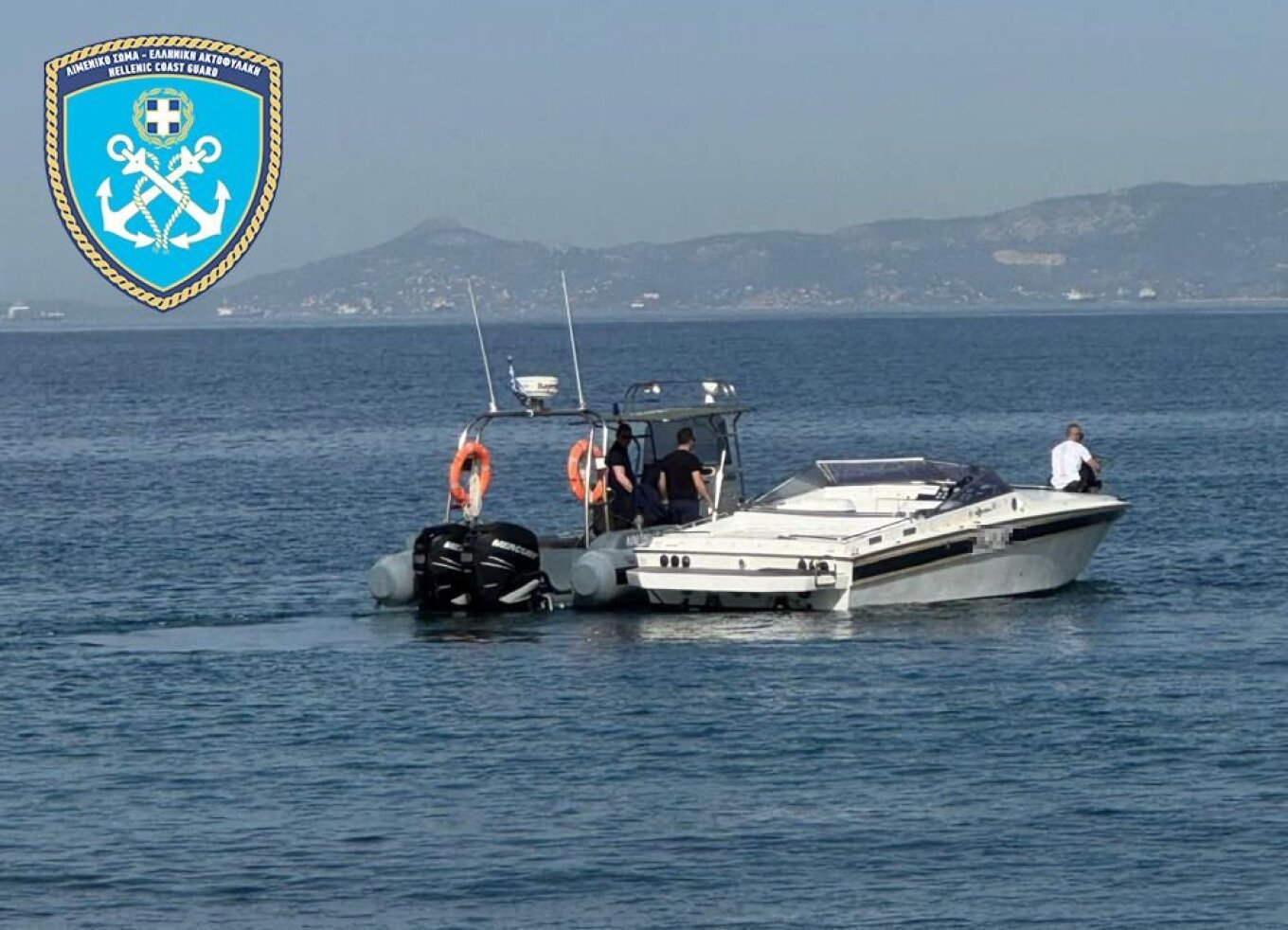 Γλυφάδα: «Φορτωμένο» ταχύπλοο με 195 κιλά κάνναβης