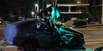 Σοβαρό τροχαίο στην παραλιακή με τέσσερις τραυματίες