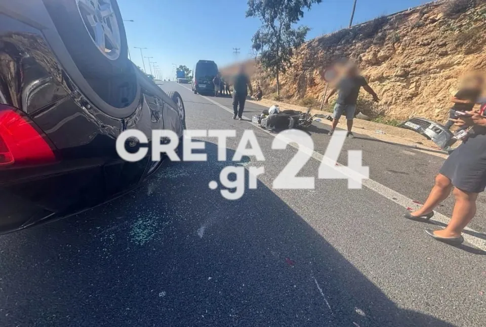 Ηράκλειο Κρήτης: Καραμπόλα 5 οχημάτων– 2 τραυματίες 7 Ηράκλειο Κρήτης: Καραμπόλα 5 οχημάτων– 2 τραυματίες
