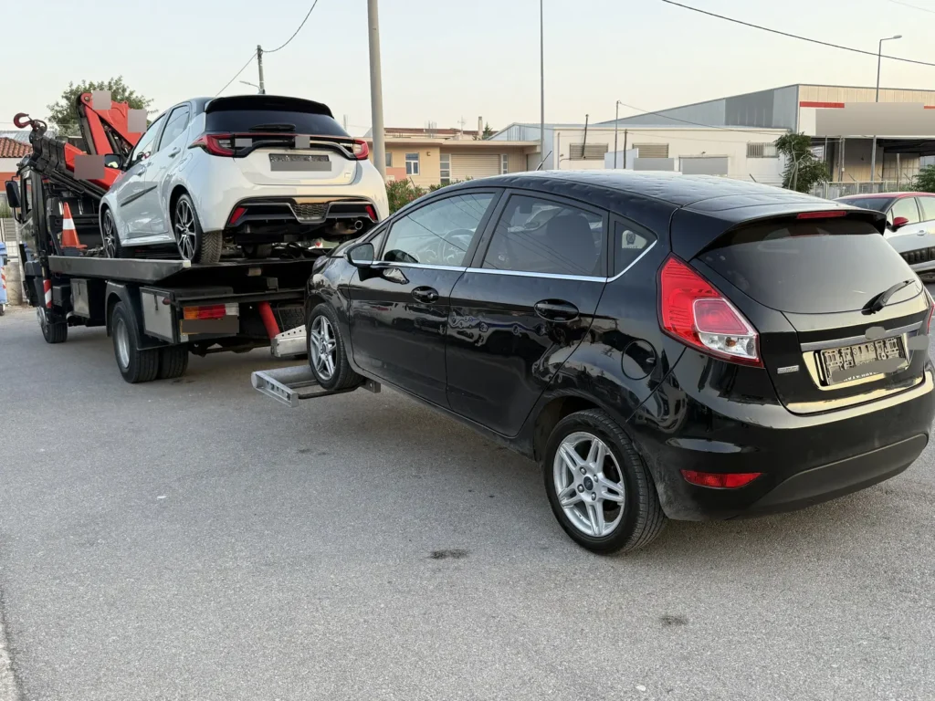 Δυτική Αττική: 12χρονος οδηγούσε το αυτοκίνητο της μητέρας του - Δεκάδες παραβάσεις σε αστυνομική επιχείρηση 5 Δυτική Αττική: 12χρονος οδηγούσε το αυτοκίνητο της μητέρας του - Δεκάδες παραβάσεις σε αστυνομική επιχείρηση