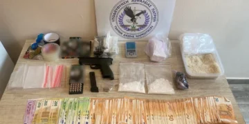 Δύο συλλήψεις στην Πάτρα για διακίνηση ναρκωτικών