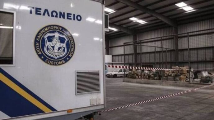 Κύκλωμα-μαμούθ στο Τελωνείο Πειραιά: Πώς έστησαν την απάτη εκατομμυρίων με τα ηλεκτρικά ποδήλατα