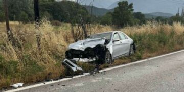 Εθνική Οδός Τρικάλων-Ιωαννίνων: Μετωπική σύγκρουση οχημάτων– 1 νεκρός και 2 τραυματίες[ Φωτο]