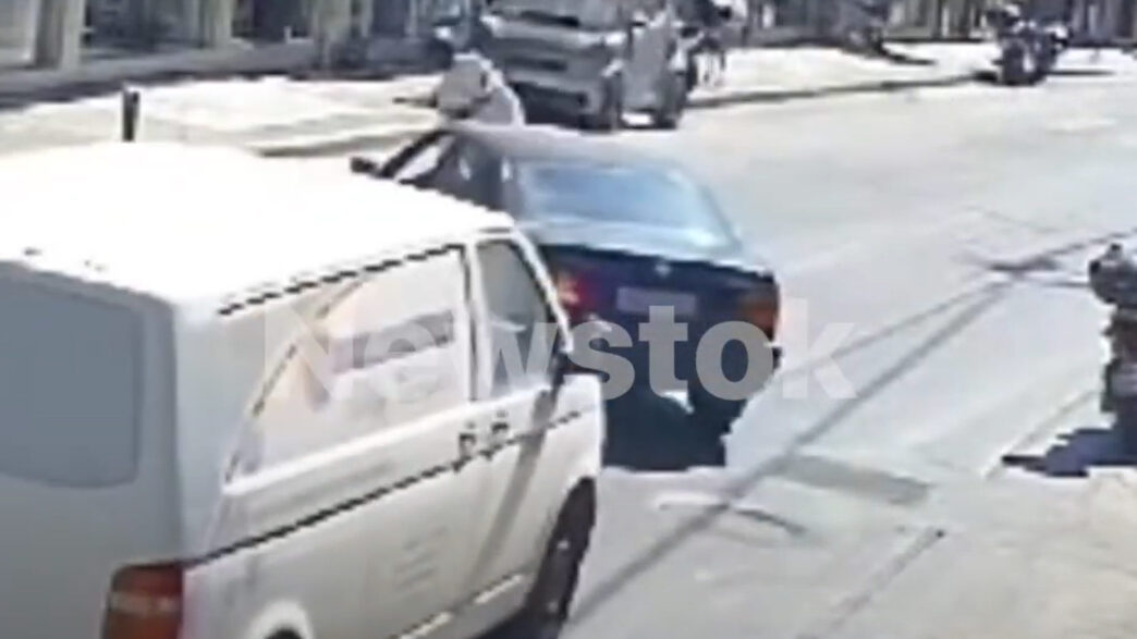 Τον εμβόλισε και του ζήτησε τα ρέστα
