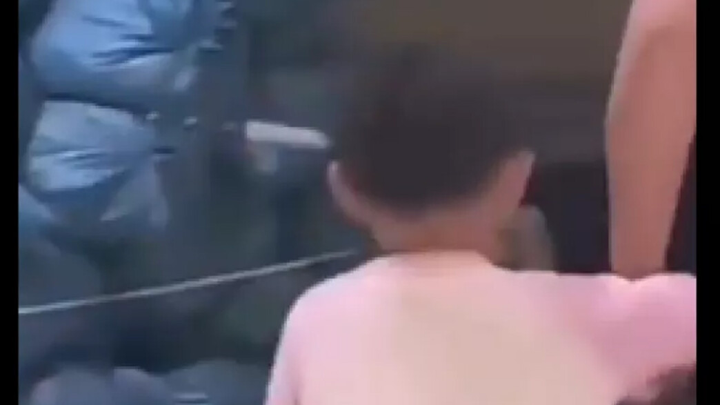 κοριτσάκι μαχαίρι κεφάλι Κίνα