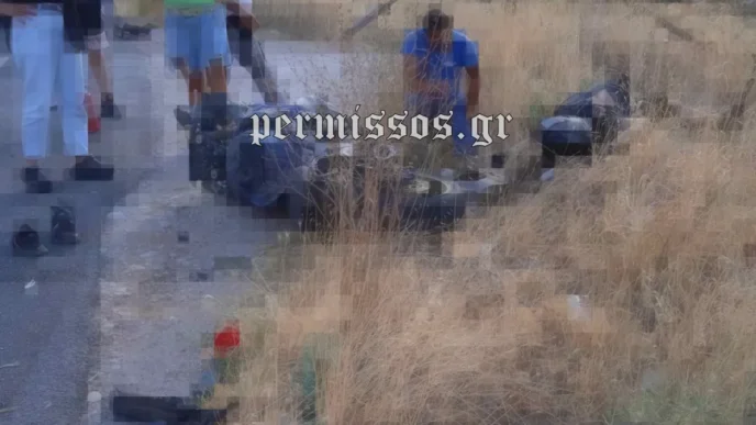 Τραγωδία στην άσφαλτο: Νεκρός νεαρός μοτοσικλετιστής σε σύγκρουση με τρακτέρ στη Βοιωτία
