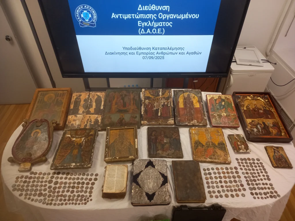 Καλάβρυτα: Ηγούμενος συνελήφθη για πώληση κλεμμένων εικόνων – Η αστυνομικός που παρίστανε την αγοράστρια και το κύκλωμα των 6