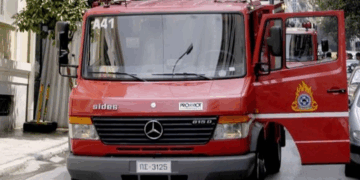 Φωτιά σε διαμέρισμα στα Γιάννενα - Συναγερμός στην Πυροσβεστική