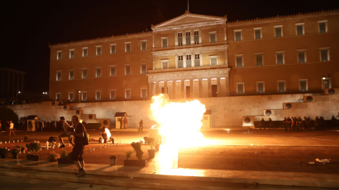 Συλλήψεις συγκέντρωση Σύνταγμα