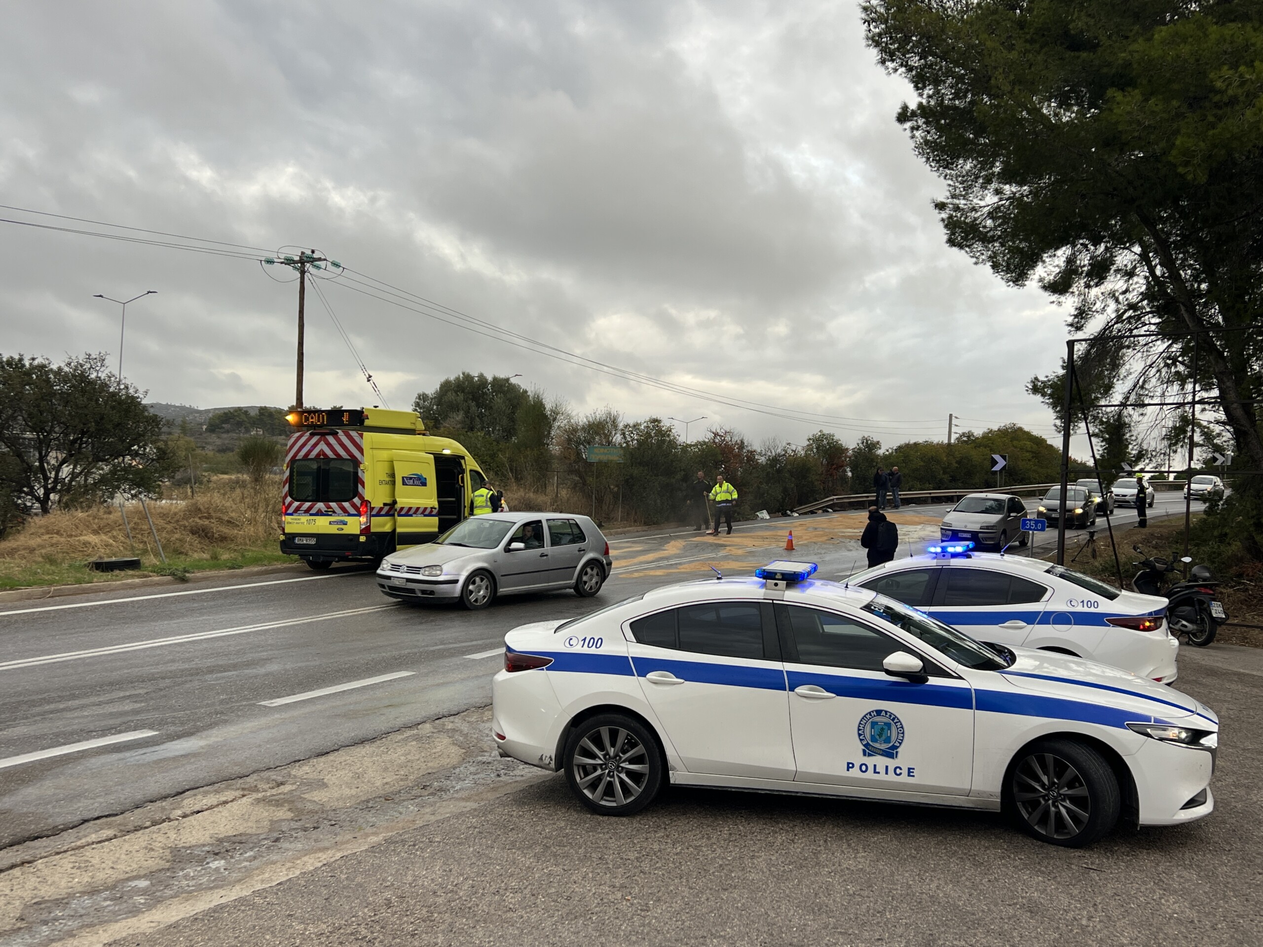 Τραγωδία στην Εθνική Οδό: Δύο νεκροί και τέσσερις τραυματίες σε τροχαίο δυστύχημα στις Αφίδνες