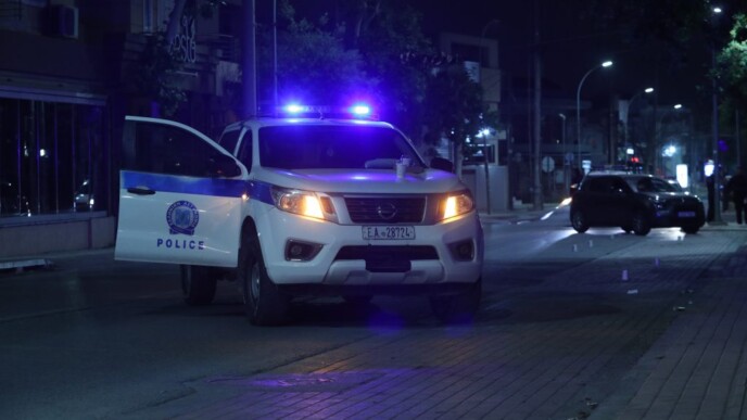 «Ξεδόντιασε» η ΕΛ.ΑΣ. σπείρα που ρήμαζε καταστήματα στη Σαλαμίνα – Ανάμεσά τους και ανήλικος