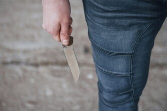 Ιερά Οδό: Οδηγός τραυμάτισε με κατσαβίδι μοτοσικλετιστή και εξαφανίστηκε