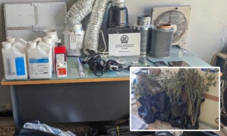 Πειραιάς: Εντοπίστηκε πλήρως εξοπλισμένο «εργαστήριο» κάνναβης – Δύο συλλήψεις από τη Δίωξη Ναρκωτικών