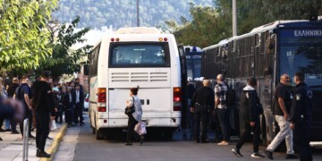 Τηλεφωνικές απάτες: Στη φυλακή 14 μέλη του κυκλώματος – Ελεύθερη η 37χρονη πρώην αθλήτρια