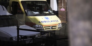 ΑΣΘΕΝΟΦΟΡΟ ΕΚΑΒ