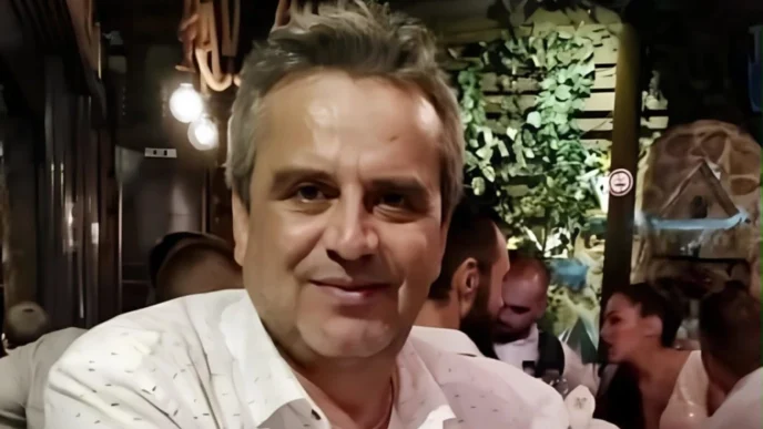 Πένθος στη Λάρισα: “Έφυγε” από τη ζωή ο δημοσιογράφος Βασίλης Αθάνατος στα 53 του χρόνια