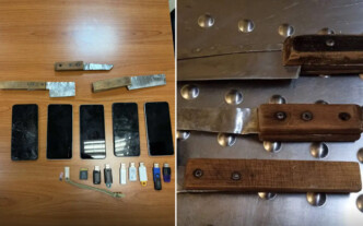 Πιάστηκαν στα πράσα στις φυλακές Τρικάλων – Μαχαίρια, κινητά και κάνναβη σε μεγάλη αστυνομική επιχείρηση