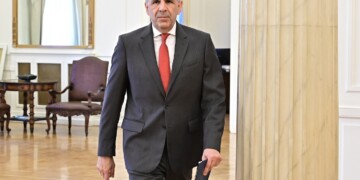 Γιώργος Γεραπετρίτης: Η σιωπή είναι… χρυσός (και προετοιμασία)